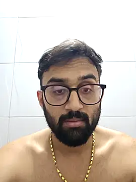 Snapshot of love4shownude chatting on 03-19-25, 05:06 love4shownude online show from 03-19-25, 05:06