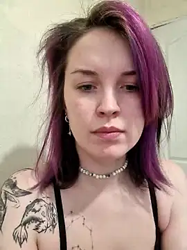 LazyTanukii online show from 01-18-25, 04:59