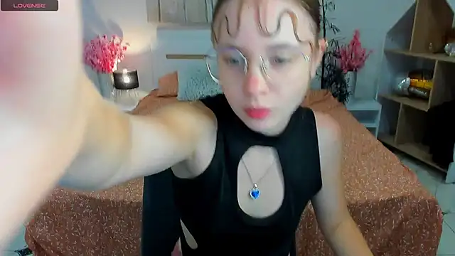 Snapshot of CharmedDoll chatting on 10-14-25, 12:17 CharmedDoll online show from 10-14-25, 12:17