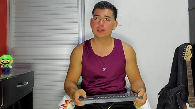 Snapshot of VincentSavage chatting on 02-07-26, 01:42 VincentSavage online show from 02-07-26, 01:42