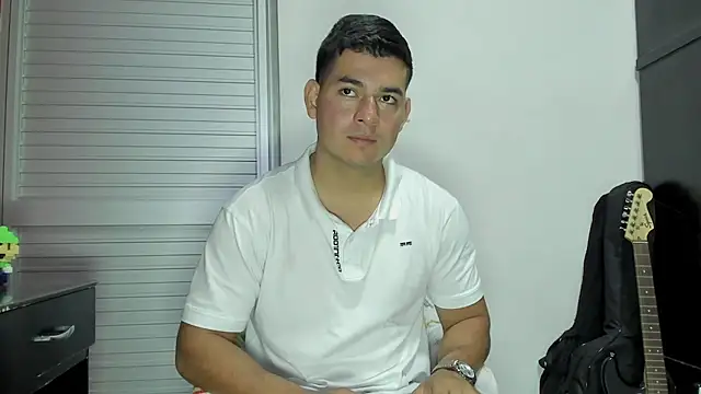 Snapshot of VincentSavage chatting on 02-08-26, 03:21 VincentSavage online show from 02-08-26, 03:21