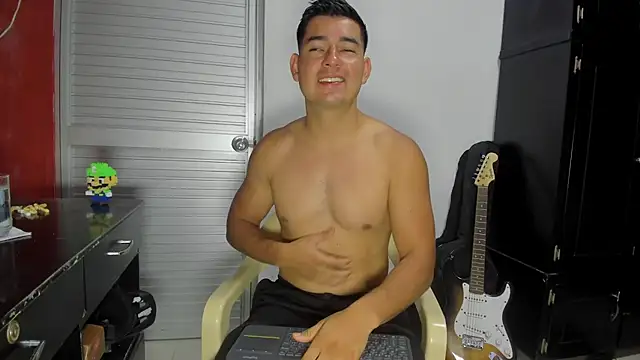 Snapshot of VincentSavage chatting on 02-16-26, 10:06 VincentSavage online show from 02-16-26, 10:06