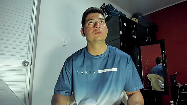 Snapshot of VincentSavage chatting on 02-23-26, 05:32 VincentSavage online show from 02-23-26, 05:32