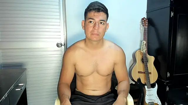 Snapshot of VincentSavage chatting on 03-10-26, 03:17 VincentSavage online show from 03-10-26, 03:17