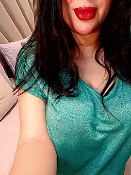 Queen sousou online show from 01-08-26, 10:56