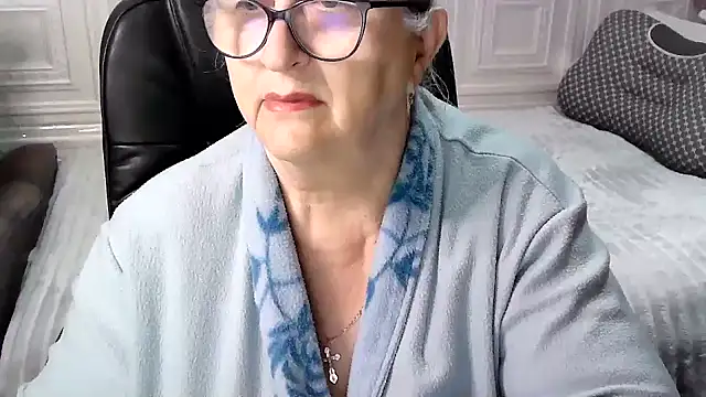 LolkaAlyss online show from 04-28-26, 09:31