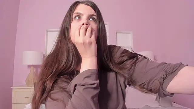 BattyMoll online show from 12-21-25, 03:41