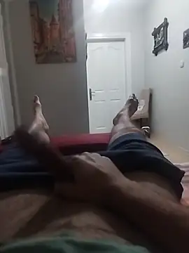 Snapshot of Aykut1990 chatting on 11-21-25, 08:51 Aykut1990 online show from 11-21-25, 08:51