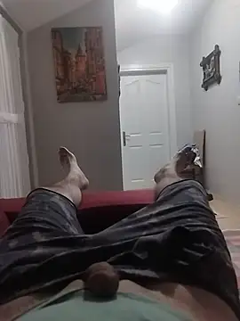 Snapshot of Aykut1990 chatting on 11-28-25, 03:47 Aykut1990 online show from 11-28-25, 03:47