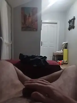 Snapshot of Aykut1990 chatting on 02-13-26, 09:00 Aykut1990 online show from 02-13-26, 09:00