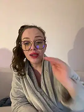 FemDom RubyKnightXXO online show from 12-18-24, 11:51