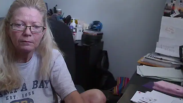 Snapshot of XTRAHORNYONE chatting on 01-11-25, 02:04 XTRAHORNYONE online show from 01-11-25, 02:04