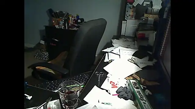 Snapshot of XTRAHORNYONE chatting on 02-12-26, 03:45 XTRAHORNYONE online show from 02-12-26, 03:45