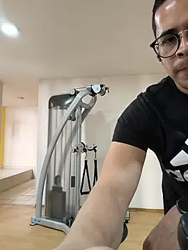 Snapshot of towers_j chatting on 11-25-25, 05:57 towers j online show from 11-25-25, 05:57