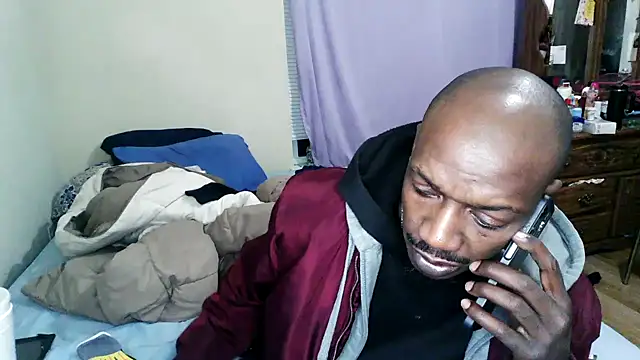 Snapshot of RinsingWood84 chatting on 01-17-26, 12:37 RinsingWood84 online show from 01-17-26, 12:37