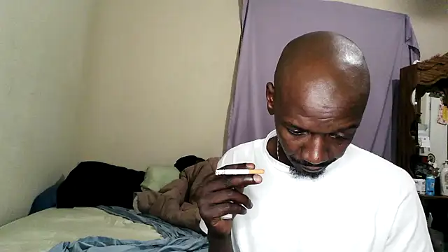 Snapshot of RinsingWood84 chatting on 03-06-26, 11:45 RinsingWood84 online show from 03-06-26, 11:45