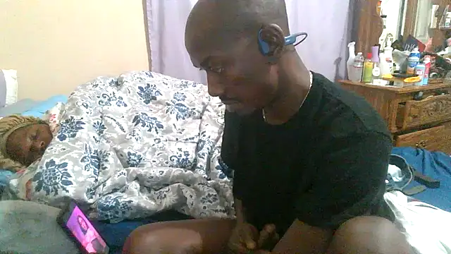 RinsingWood84 online show from 04-29-26, 09:35