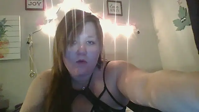 Snapshot of JadeDaMilf chatting on 03-05-25, 12:22 JadeDaMilf online show from 03-05-25, 12:22