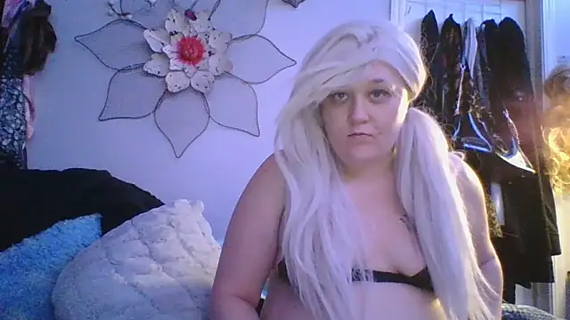 Snapshot of JadeDaMilf chatting on 02-08-26, 02:04 JadeDaMilf online show from 02-08-26, 02:04