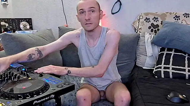 pyrowuff online show from 02-26-26, 09:52