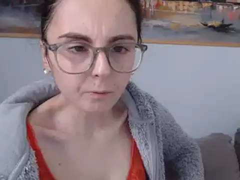 cleophee online show from 02-05-25, 09:46