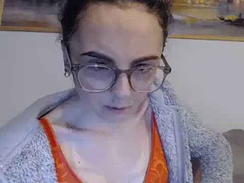 cleophee online show from 02-06-25, 06:51