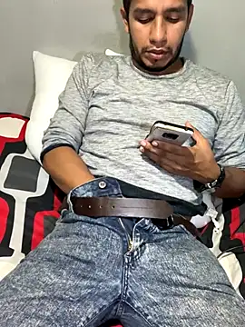 Snapshot of Darkdickhard chatting on 10-20-25, 04:13 Darkdickhard online show from 10-20-25, 04:13