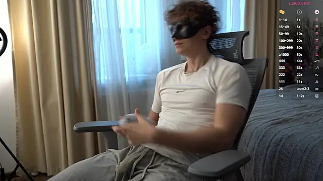 Snapshot of BumBuster69 chatting on 03-06-26, 01:51 BumBuster69 online show from 03-06-26, 01:51