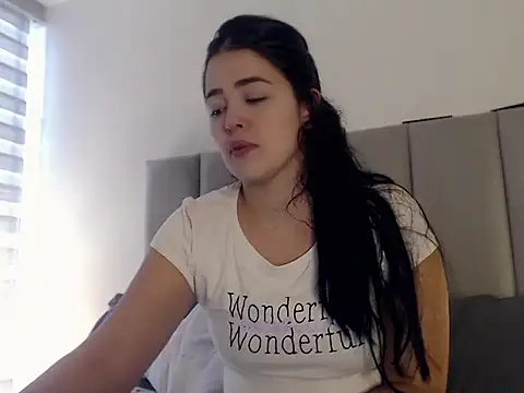 Aleska  Bell online show from 12-05-25, 08:27