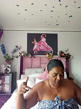 Snapshot of IndianDelia chatting on 02-09-26, 06:17 IndianDelia online show from 02-09-26, 06:17