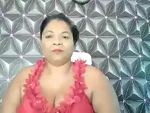 Snapshot of IndianDelia chatting on 02-28-26, 04:57 IndianDelia online show from 02-28-26, 04:57