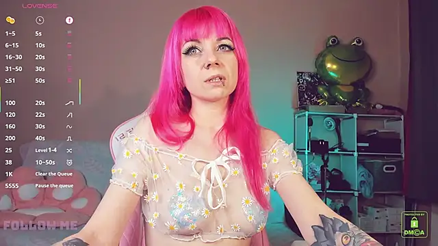 Snapshot of AmyRose6969 chatting on 11-28-25, 06:32 AmyRose6969 online show from 11-28-25, 06:32