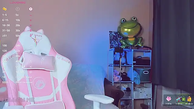 Snapshot of AmyRose6969 chatting on 11-30-25, 05:06 AmyRose6969 online show from 11-30-25, 05:06