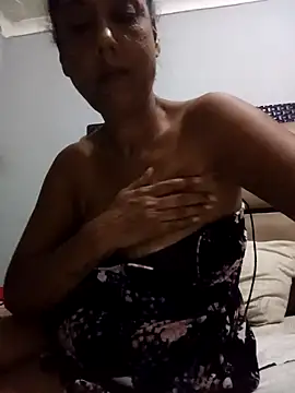 Snapshot of Mahi4luv chatting on 03-05-26, 10:39 Mahi4luv online show from 03-05-26, 10:39