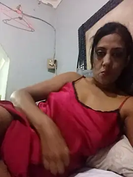 Mahi4luv online show from 06-25-26, 10:03
