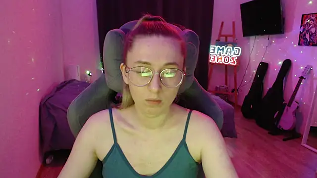 Snapshot of AnabelFrel chatting on 01-09-25, 01:08 AnabelFrel online show from 01-09-25, 01:08