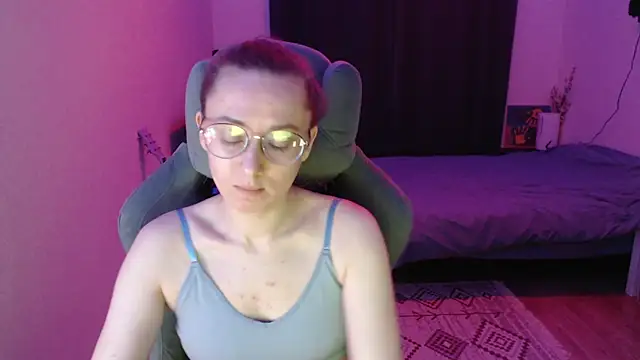 Snapshot of AnabelFrel chatting on 02-19-26, 01:12 AnabelFrel online show from 02-19-26, 01:12