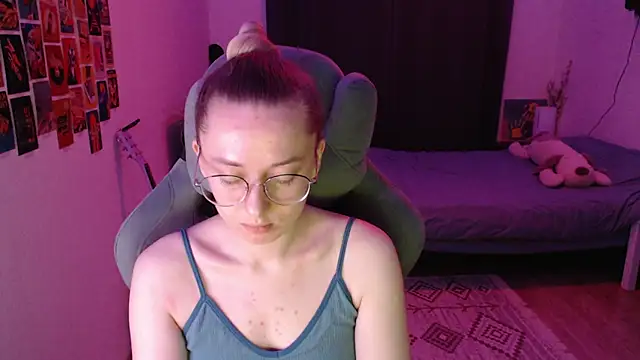 Snapshot of AnabelFrel chatting on 02-22-26, 01:18 AnabelFrel online show from 02-22-26, 01:18