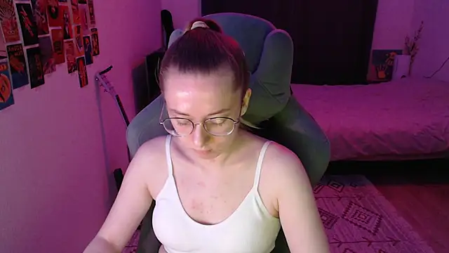 Snapshot of AnabelFrel chatting on 03-01-26, 01:18 AnabelFrel online show from 03-01-26, 01:18