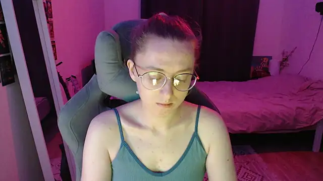 AnabelFrel online show from 06-18-26, 12:11