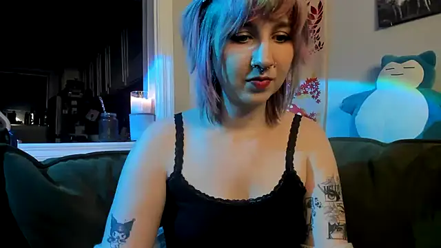 Snapshot of LedaBun chatting on 02-27-26, 05:18 LedaBun online show from 02-27-26, 05:18