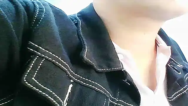 poter77112 online show from 04-11-26, 03:27