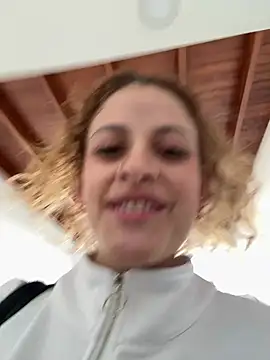 alana15 online show from 01-31-25, 03:44