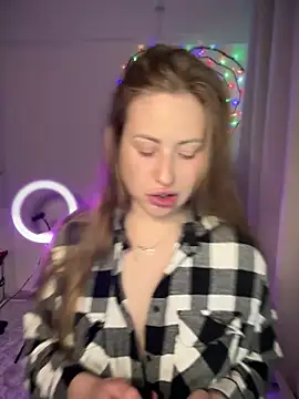 AlisaWhite online show from 03-07-25, 06:54