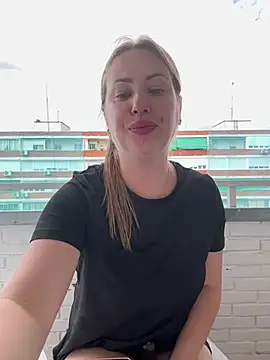 AlisaWhite online show from 06-04-26, 03:40