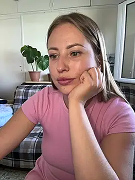 AlisaWhite online show from 07-03-26, 02:01