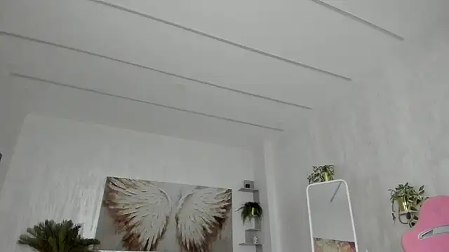 TiffanyHouston  online show from 05-23-26, 05:45