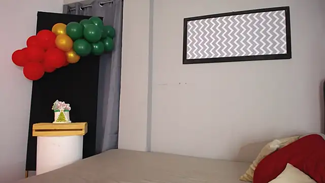 loveyouzahara2020 online show from 12-19-25, 11:12