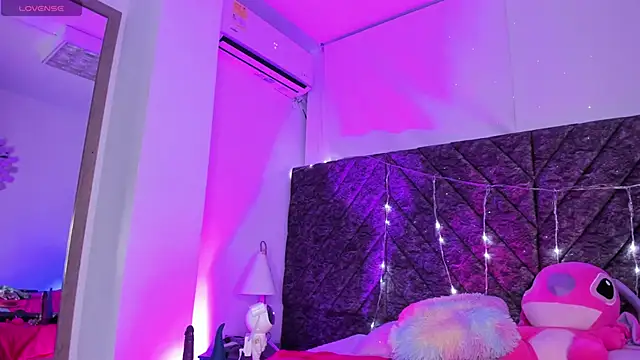 Vivi prinncess online show from 02-05-25, 02:40