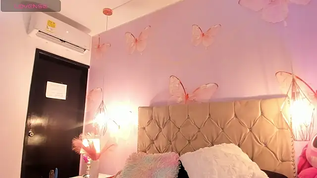 Vivi prinncess online show from 04-30-26, 03:13